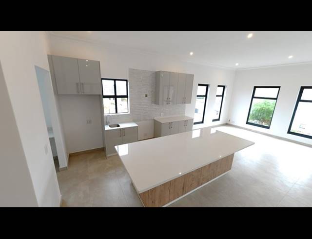 4 BEDROOM HOUSE FOR SALE IN MOUNT ROYAL GOLF ESTATE